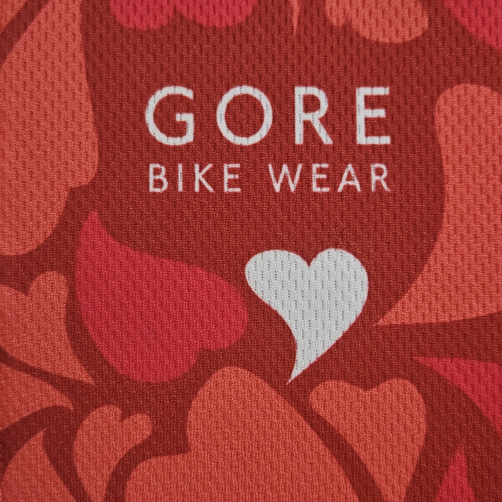 Women's Red Cycling Jacket - Picture 3 of 7